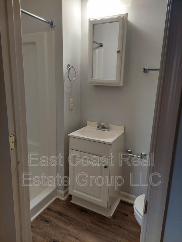 13628 Pennsylvania Ave #9 - Photo 7 of 11