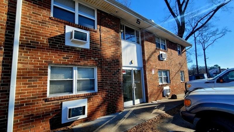 3601 Richmond Hwy #1 - Photo 2 of 17