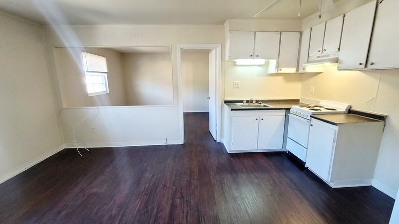 3601 Richmond Hwy #7 - Photo 6 of 10
