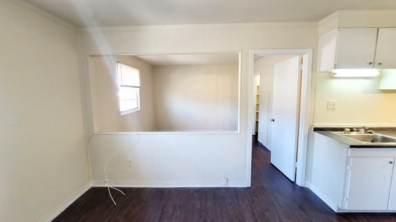 3601 Richmond Hwy #7 - Photo 7 of 10