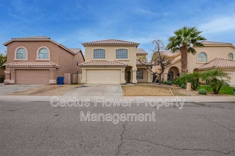 1651 E Flint St - Photo 2 of 44