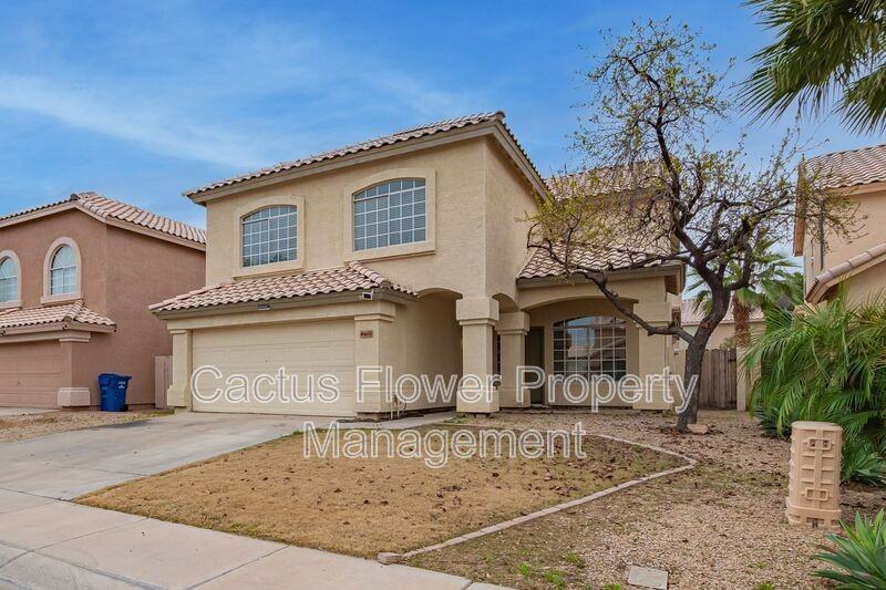 1651 E Flint St - Photo 6 of 44