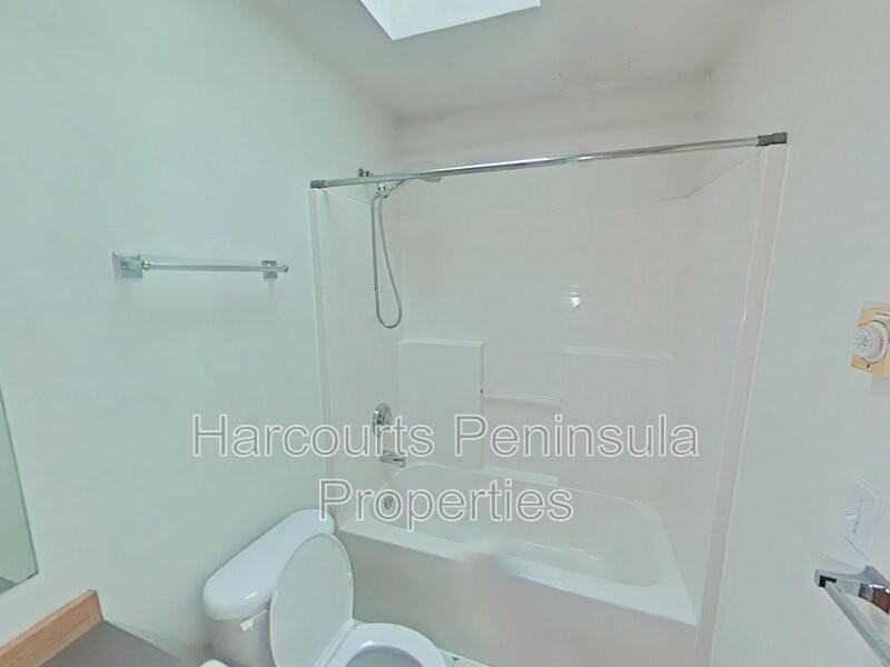 1962 Ne Stiles St - Photo 3 of 11