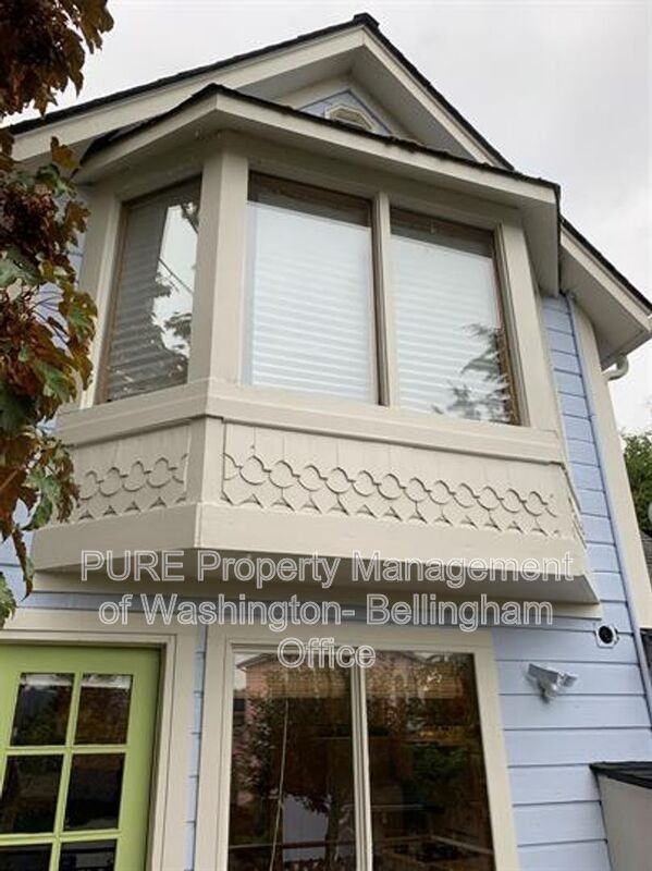 520 S 3rd St #B - Photo 2 of 16