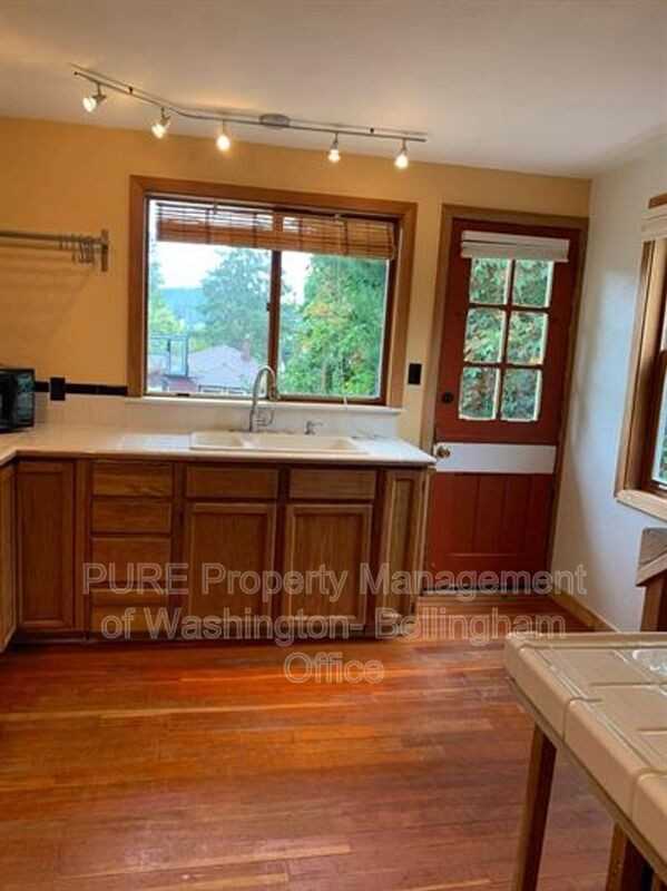 520 S 3rd St #B - Photo 7 of 16