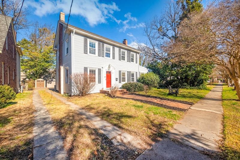 1120 Brunswick Ave - Photo 2 of 45