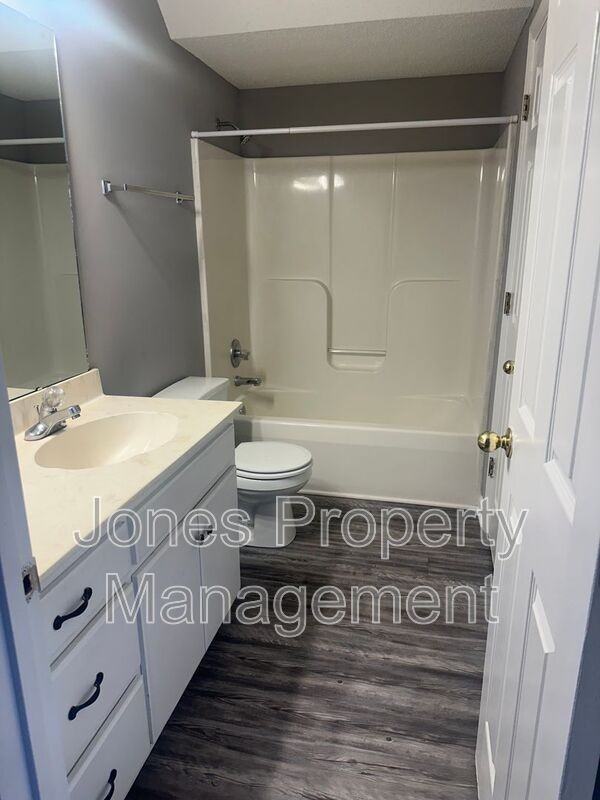 Aaron Place Drive - Photo 5 of 9
