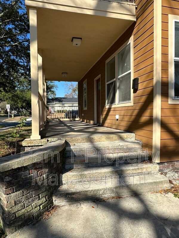 1202 E 37th St #ADS - Photo 3 of 19