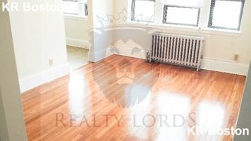 featured image of Fellsway W #7