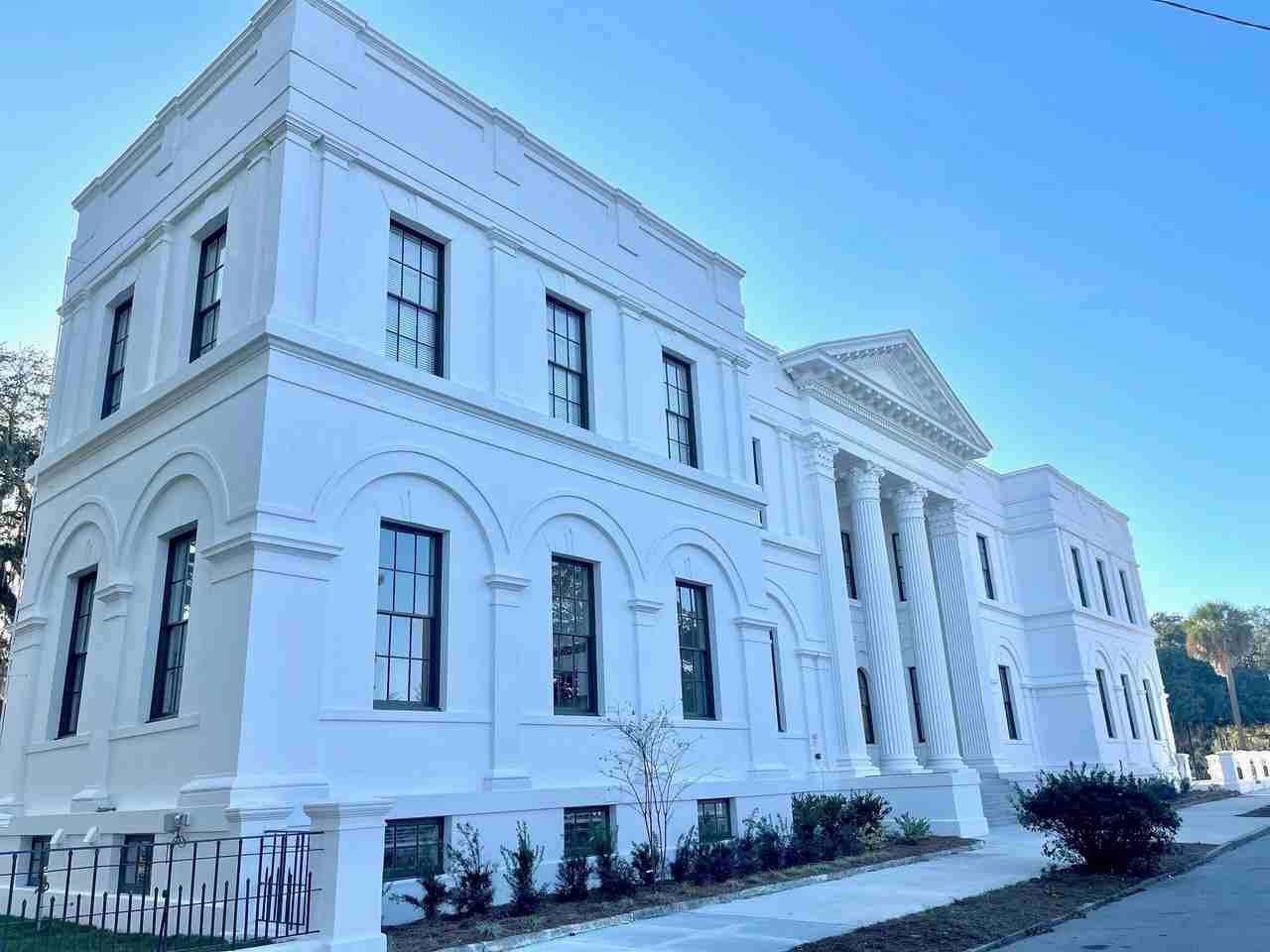 315 West 38th StreetUnit 6 #6 - Photo 2 of 11