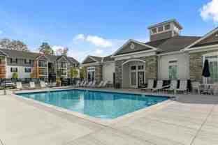 7220 E Broad St - Photo 1 of 1