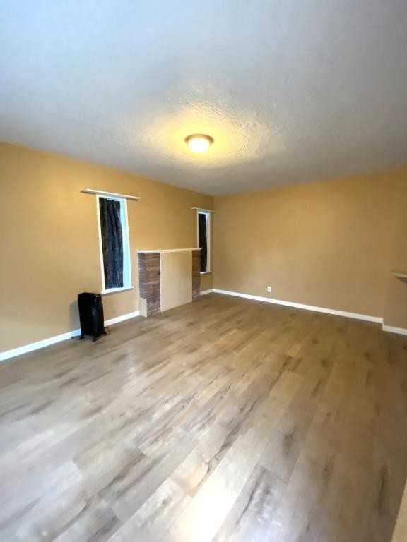 513 Nw Brook St #513A - Photo 3 of 14