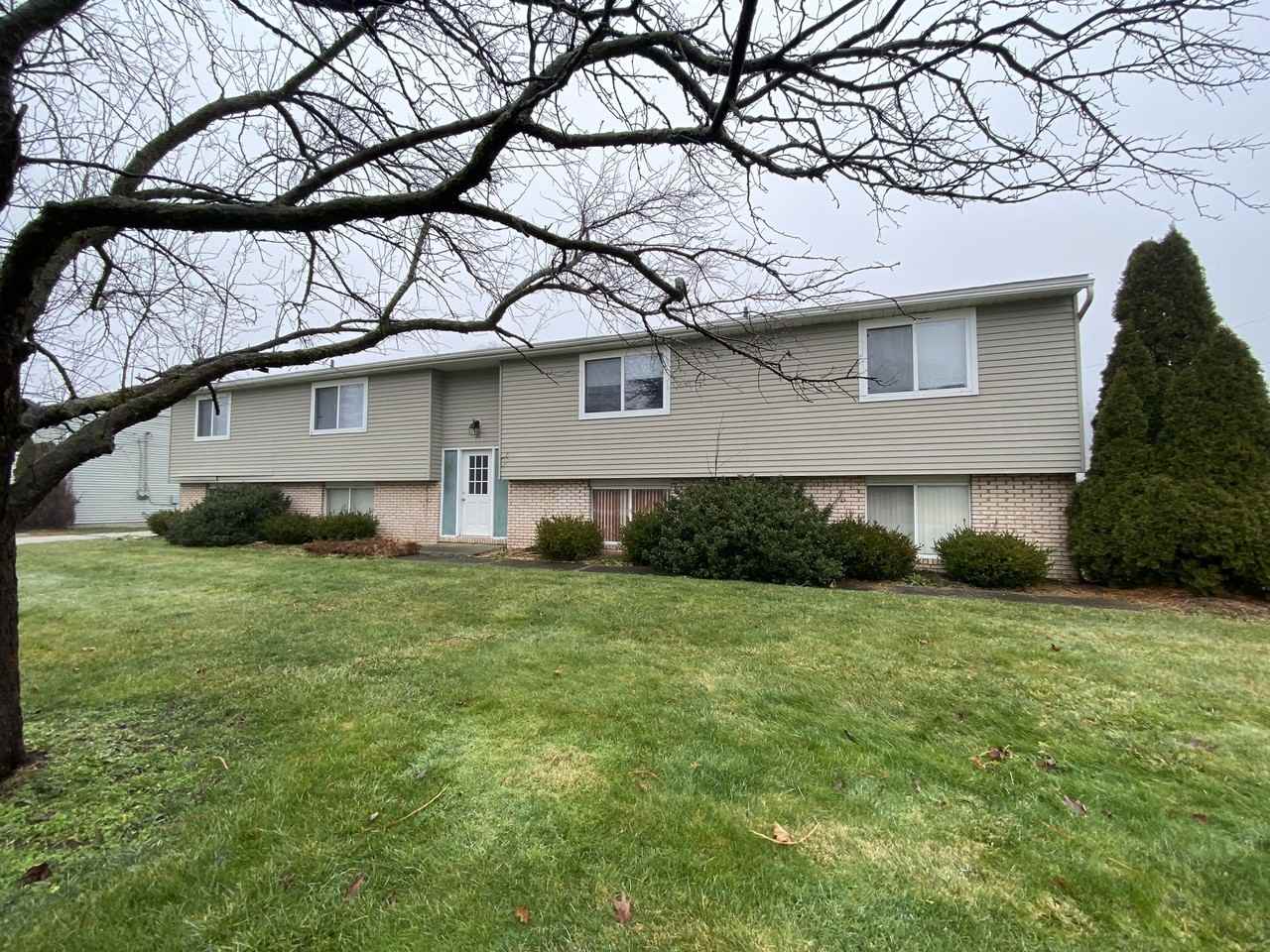 2095 Hubbard Rd #2095C - Photo 3 of 28
