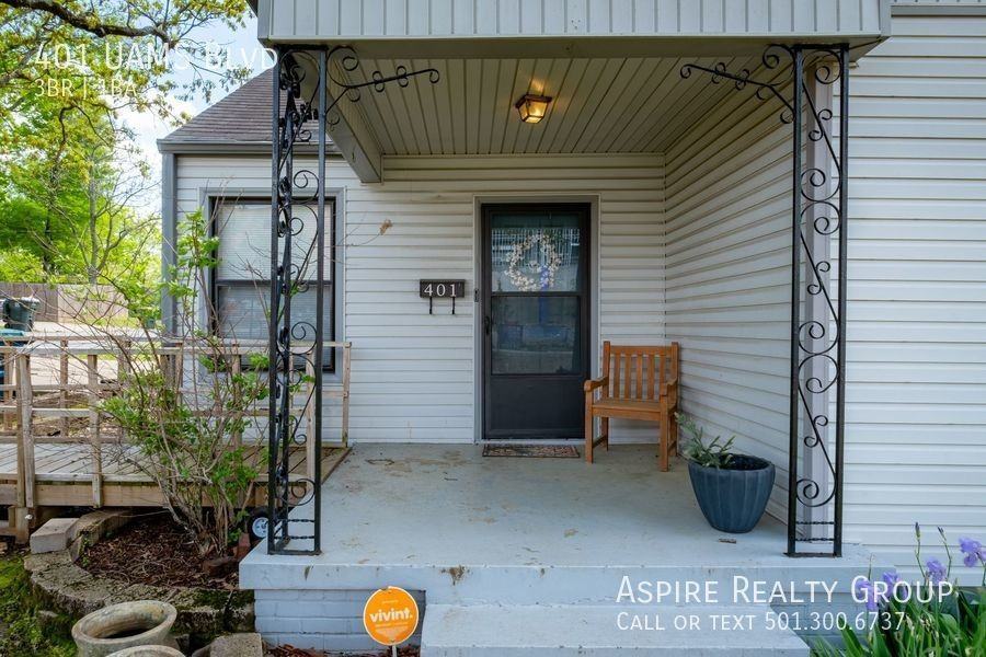 401 Uams Blvd - Photo 5 of 45