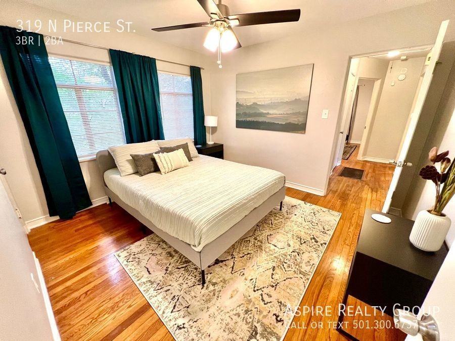 319 N Pierce St - Photo 3 of 35