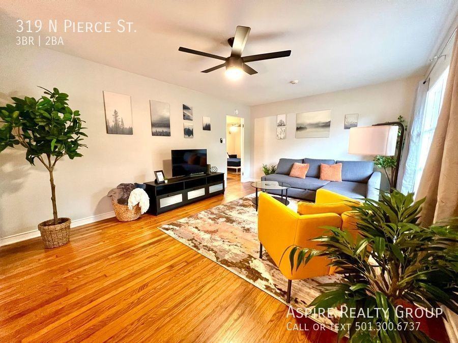 319 N Pierce St - Photo 7 of 35