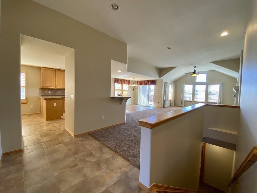 7851 S Quatar Ct - Photo 3 of 32