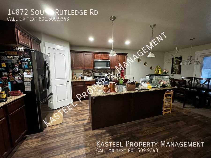 14872 S Rutledge Rd - Photo 2 of 22