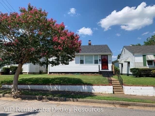1806 Winder St - Photo 2 of 13