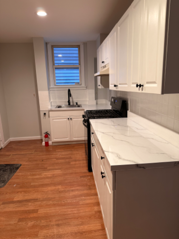 114 Washington Ave #1 - Photo 2 of 5