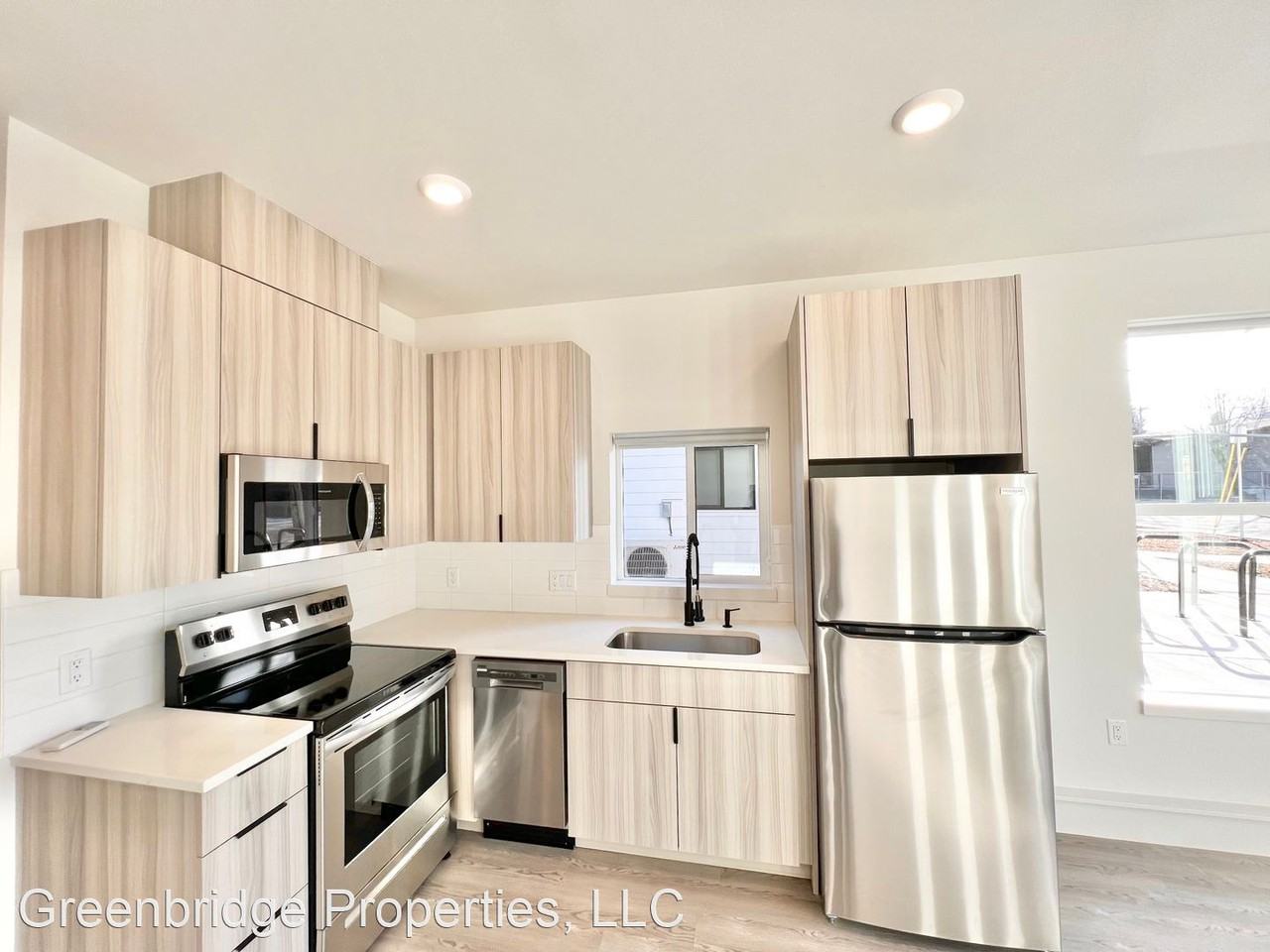 PRICES AS LOW AS $2.33/sqft! 1 MONTH FREE RENT! New Construction 2bd/1.5batth Units W/ Private Yards - Photo 3 of 3