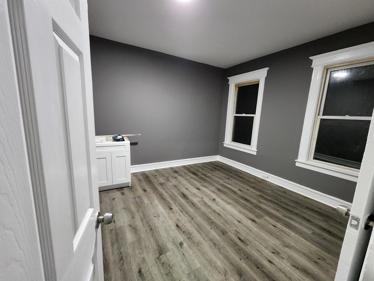 22 Davis Ave #1 - Photo 4 of 11