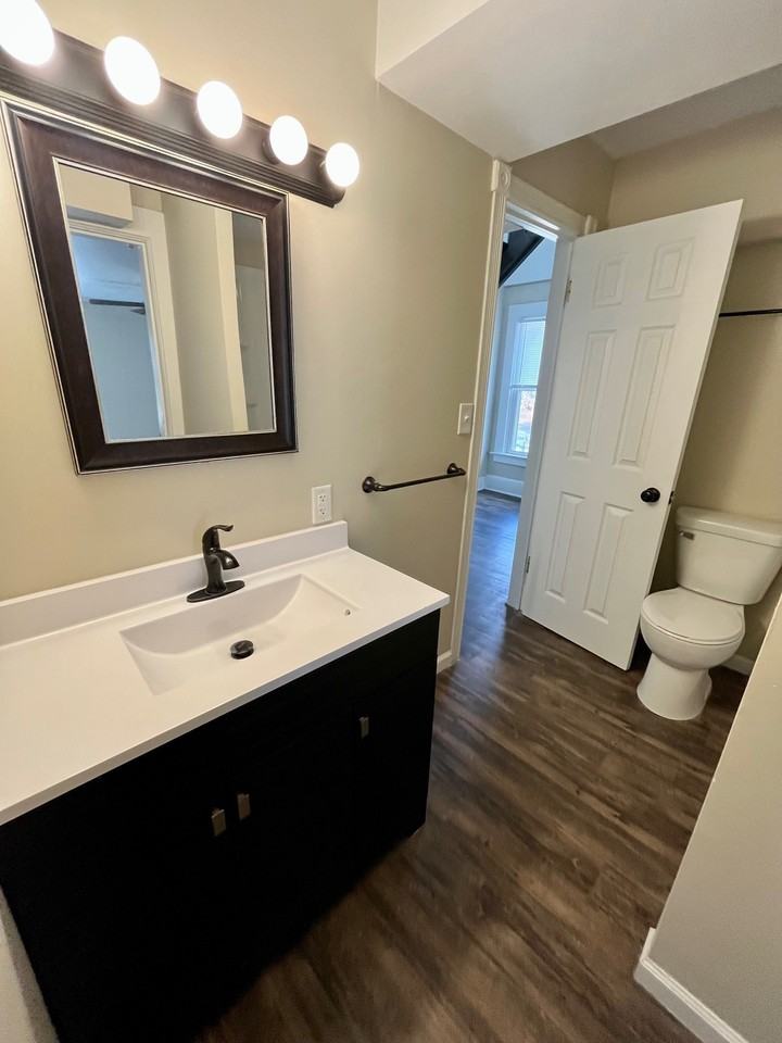 928 S 2nd Street - Photo 3 of 10