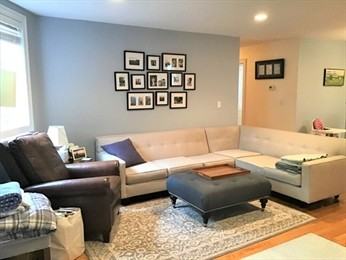 60 Magnolia AveUnit 2 #2 - Photo 7 of 17