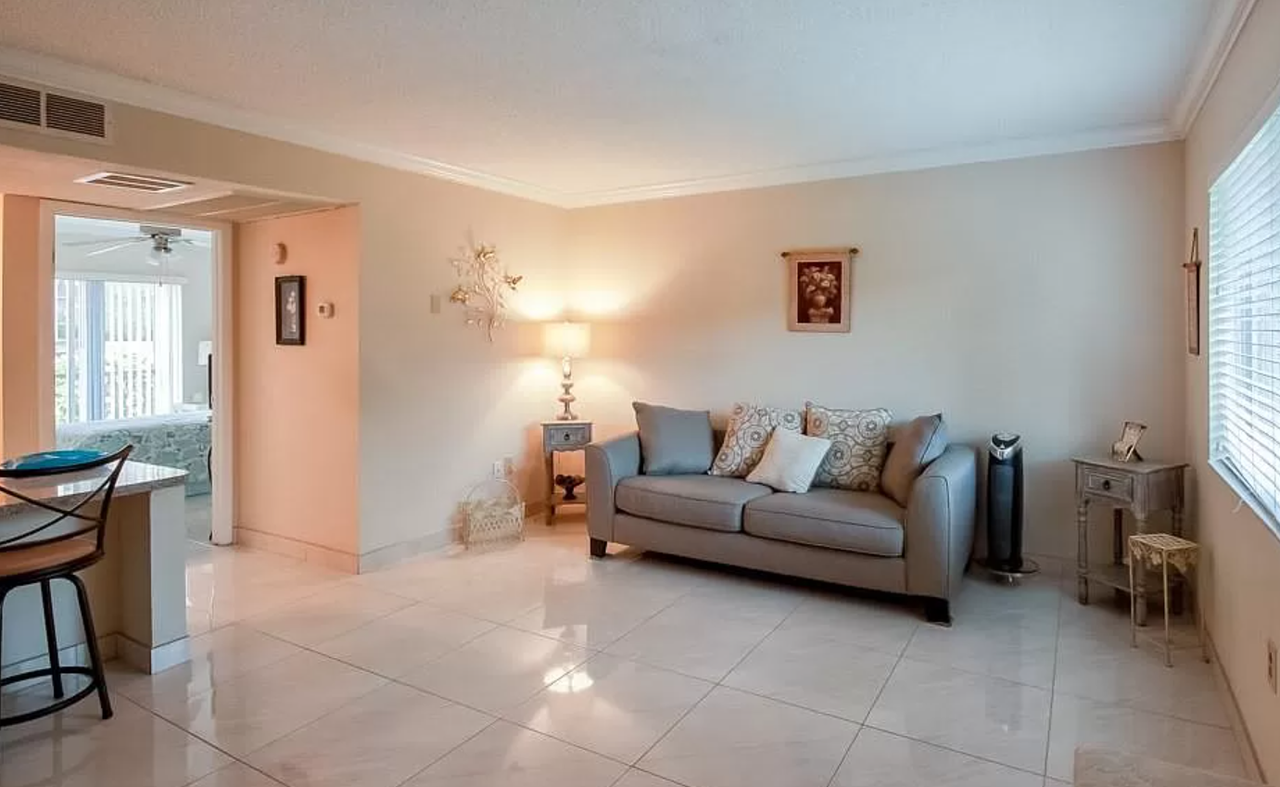 129 Blue Point Way #130 - Photo 7 of 10