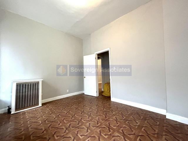 386 E 139th St - Photo 2 of 6