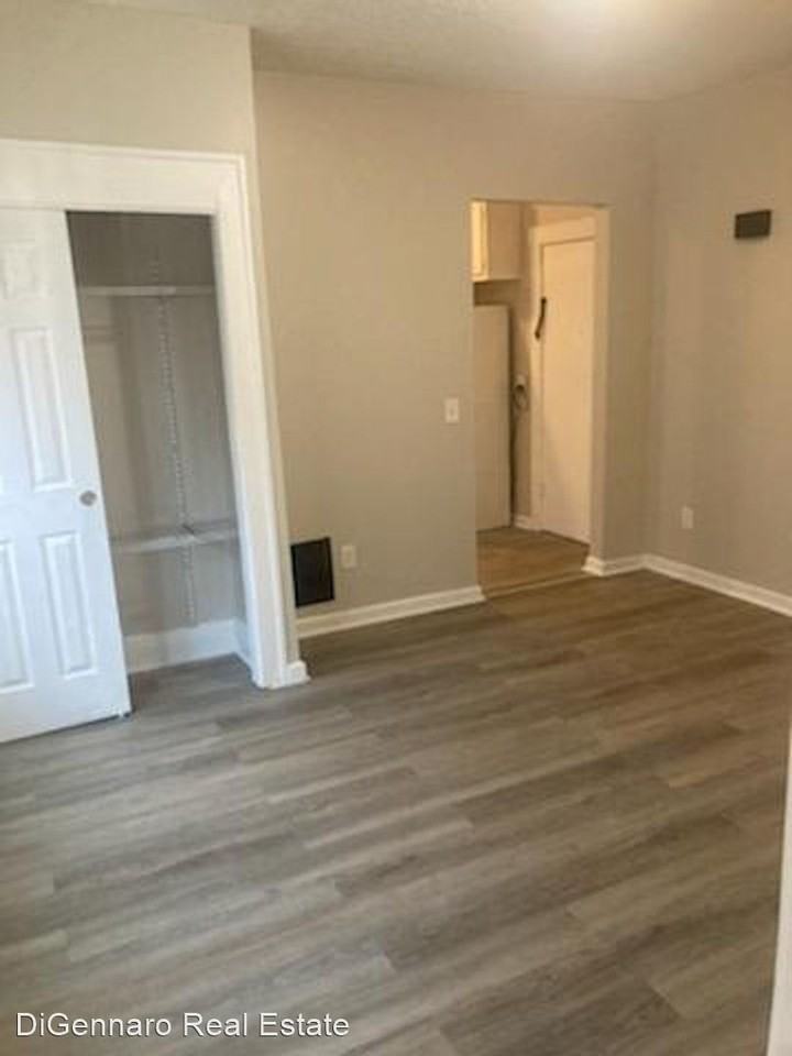 637-641Thurston Road - Photo 3 of 3