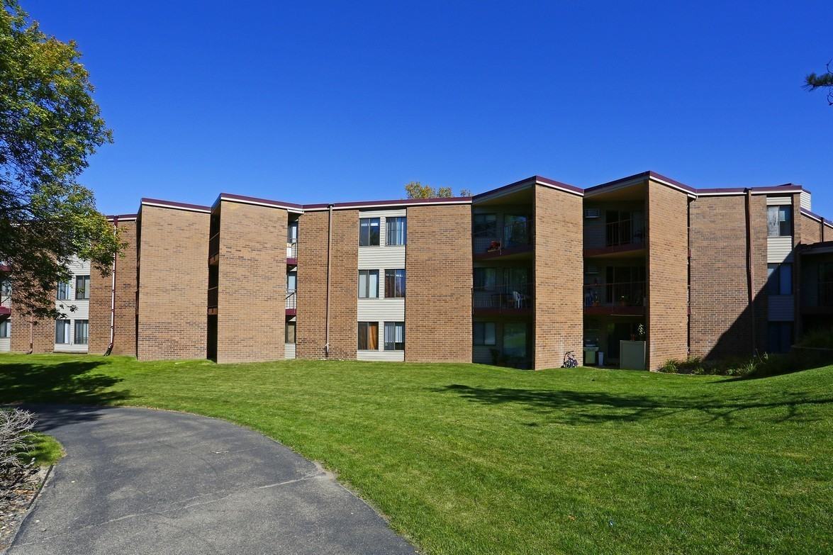 Granite Place-1011-11013 - Photo 3 of 50