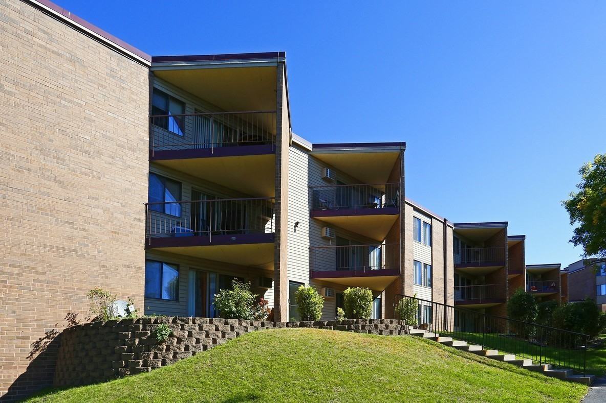 Granite Place-1011-11013 - Photo 3 of 50