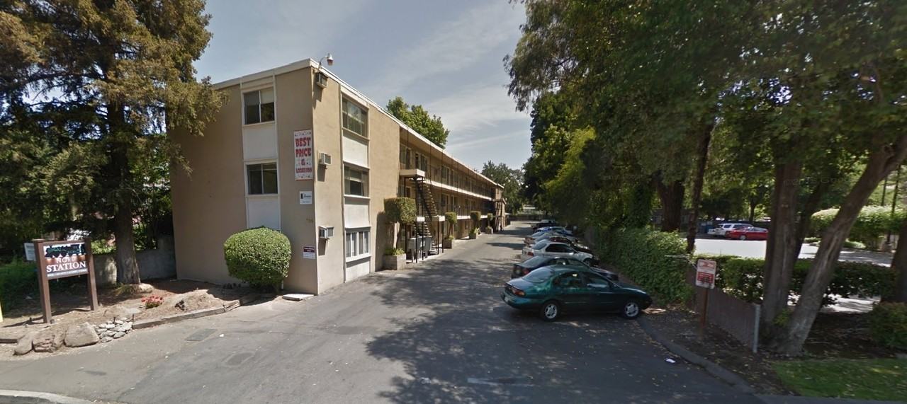 0730 - Nord Station Apartments - Photo 2 of 6