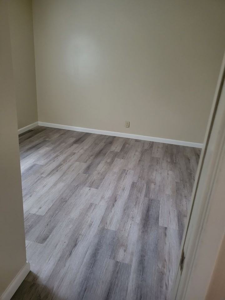 0730 - Nord Station Apartments - Photo 4 of 6