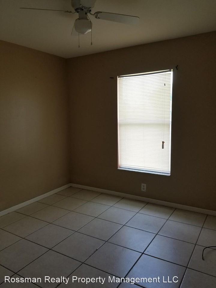 4701/4703 13th St SW - Photo 3 of 5