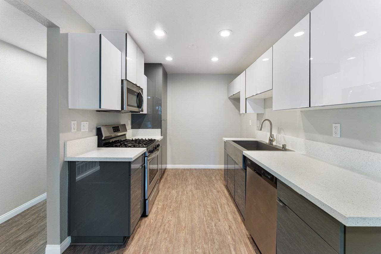 Pacific Palms Apartment Homes - Photo 3 of 26