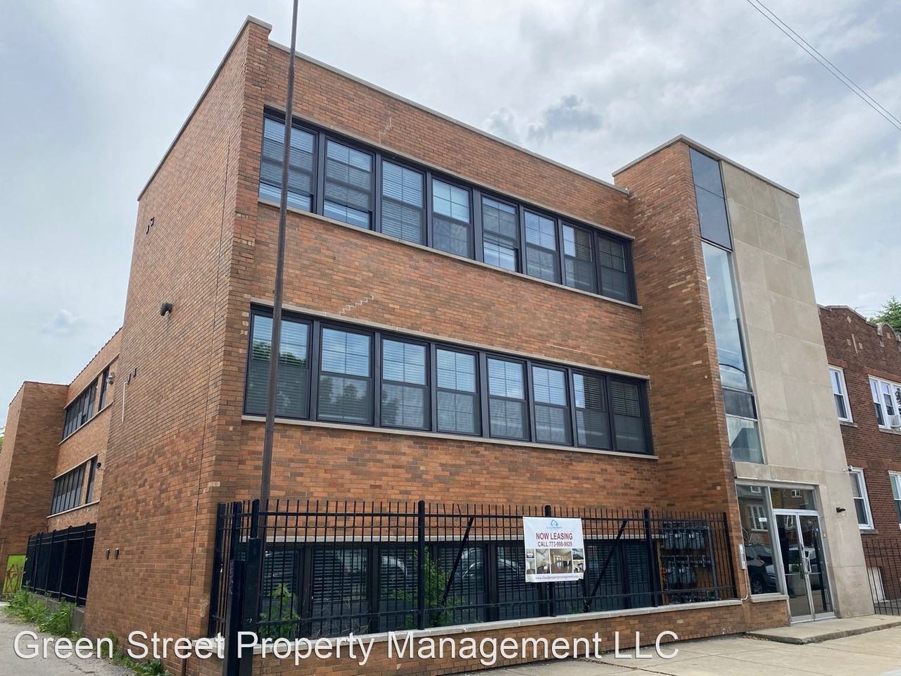 2315 W 24th Pl - Photo 2 of 39