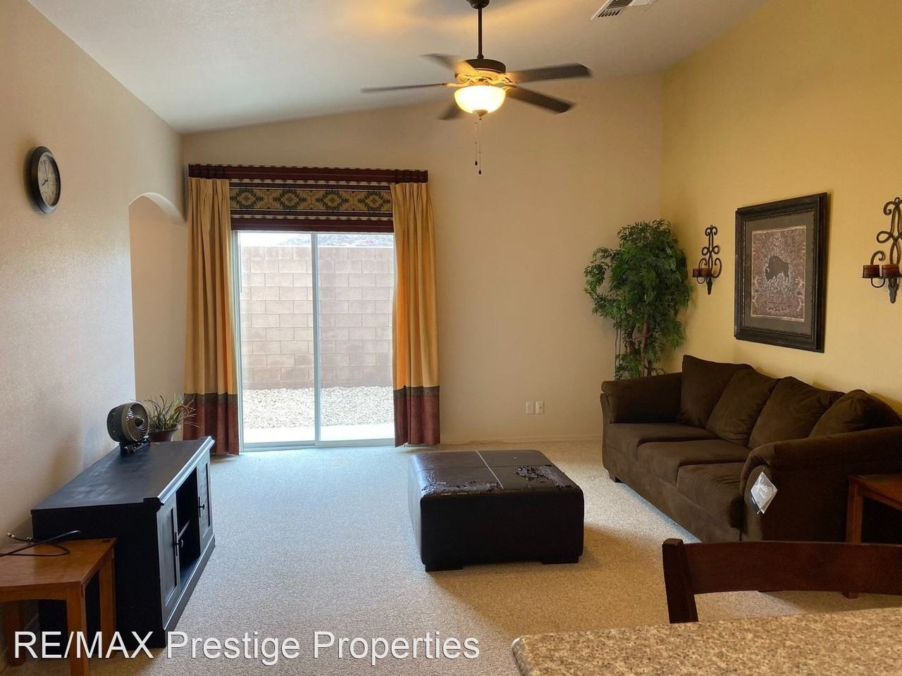 685 Vista Grande Dr - Photo 3 of 17