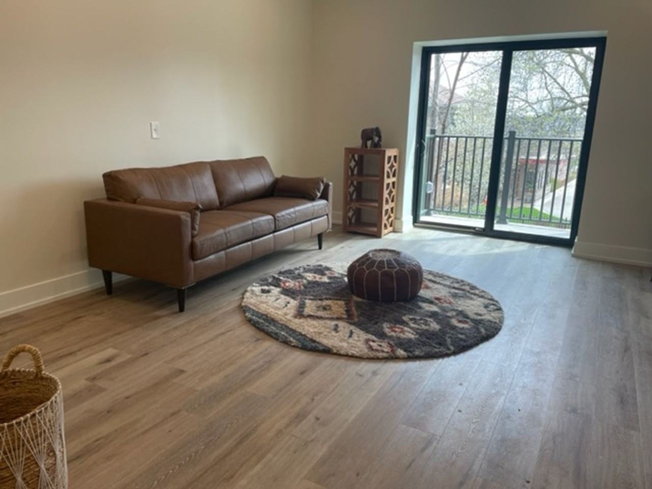 Beautiful Studio and One Bedrooms West Grand Neighborhood - Photo 5 of 43