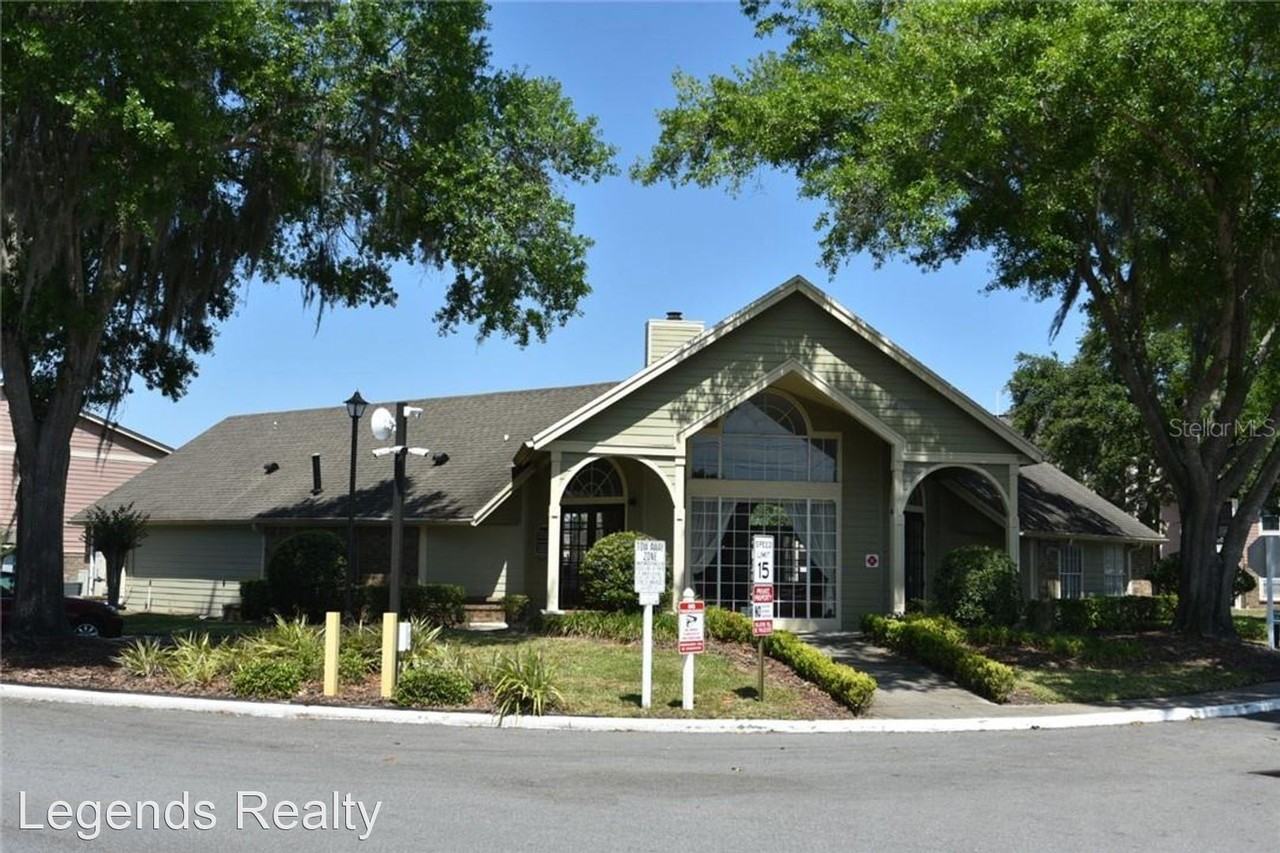 2550 N Alafaya Trail - Photo 2 of 5