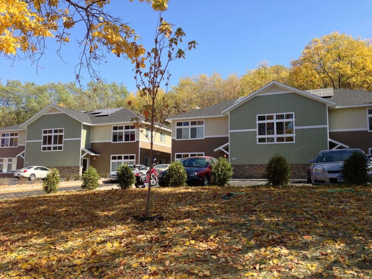 James Courtyard - Photo 2 of 17