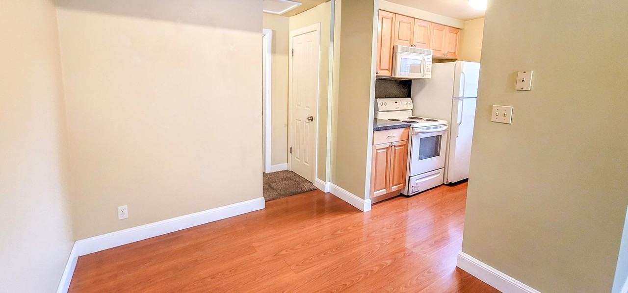 JAG Farmington North Apartments - Photo 6 of 22