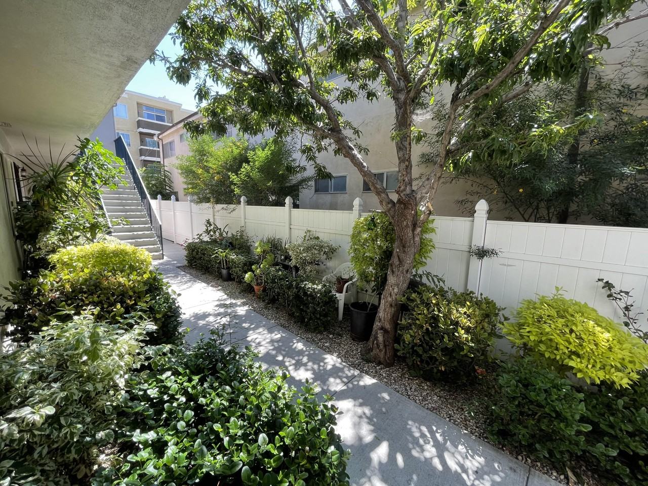 sto152 - Photo 2 of 4