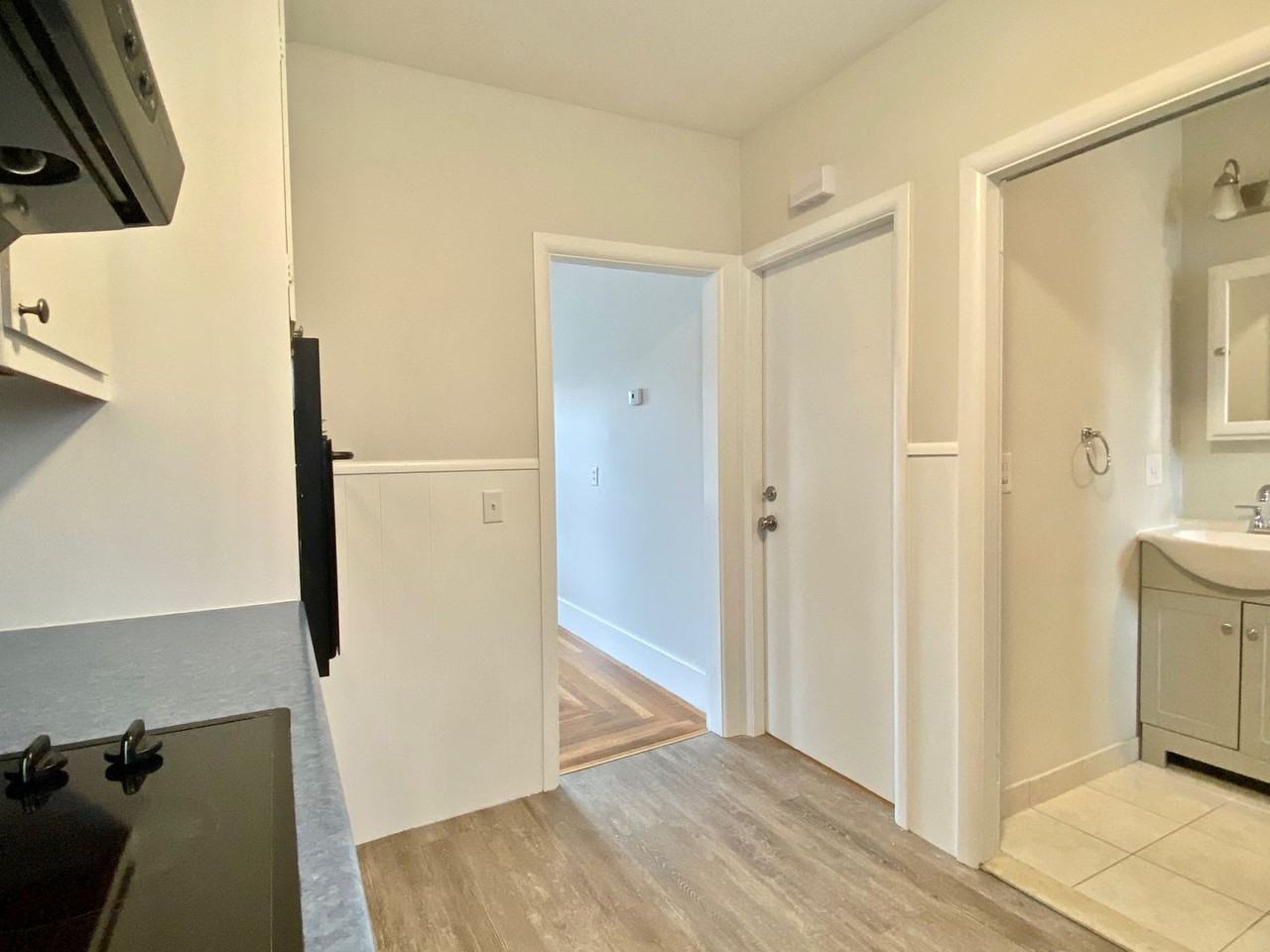 Oaklawn Ave - Photo 6 of 15