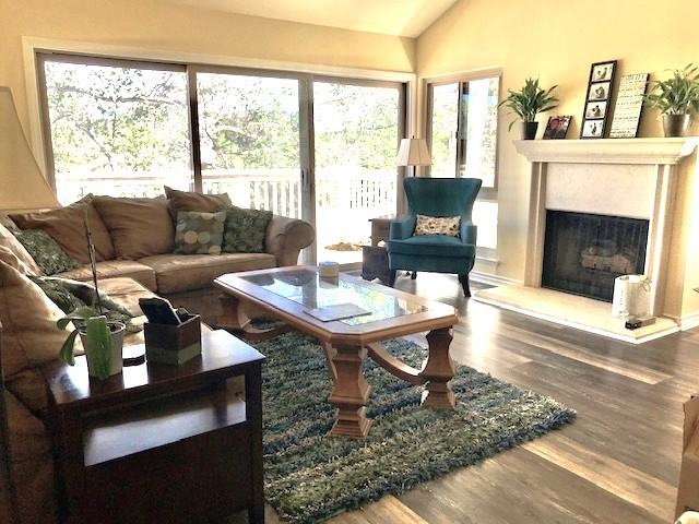204 Estrellita Ln - Photo 3 of 20