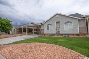 Male -Student  Housing Available - Photo 1 of 1