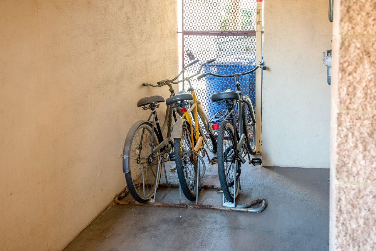 The Palm Apartments, LLC - Photo 7 of 14