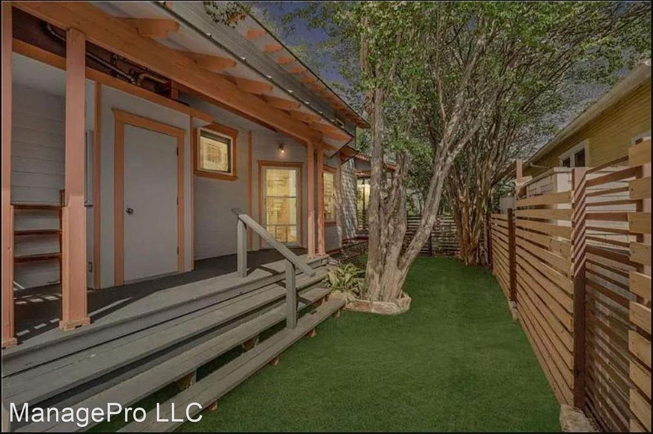 4718 Depew Ave - Photo 2 of 50