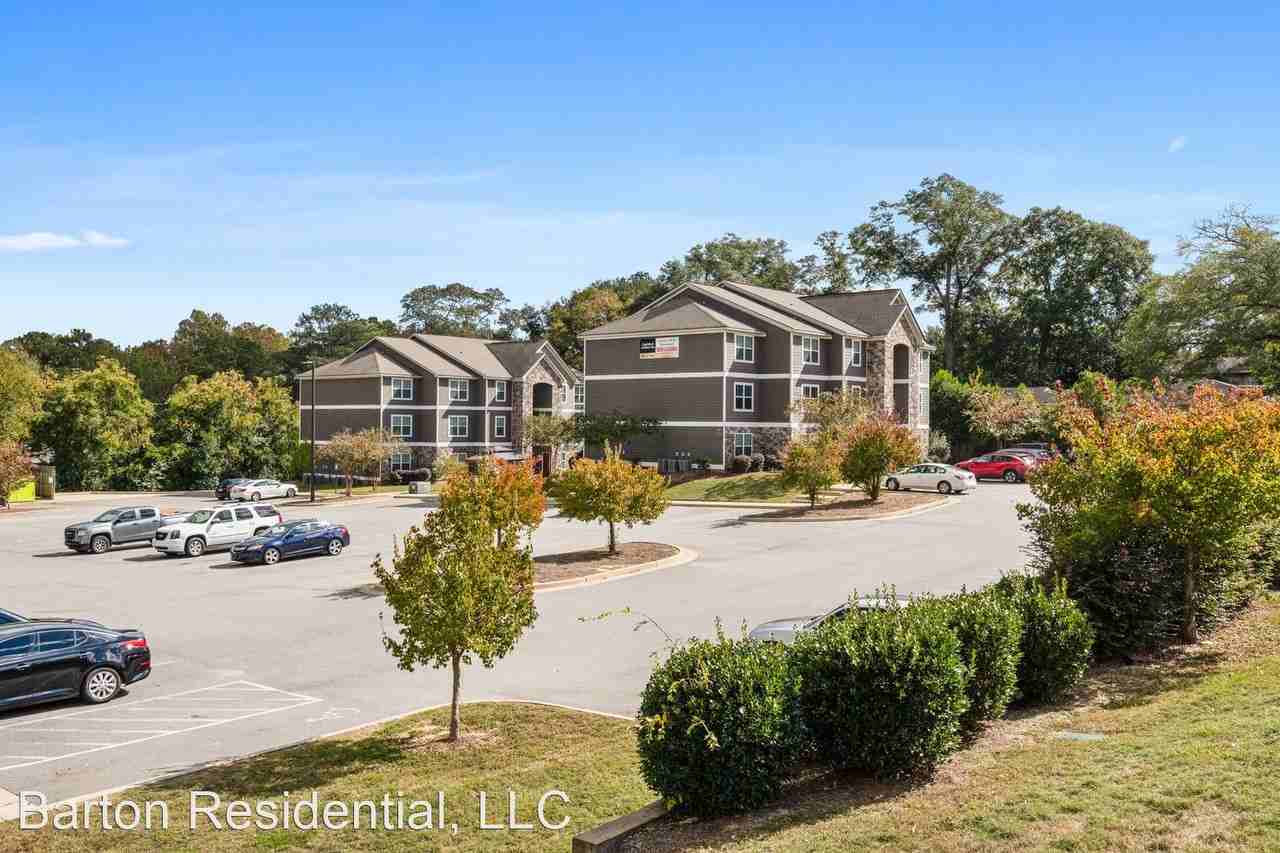 4002 Armour Ave - Photo 2 of 3